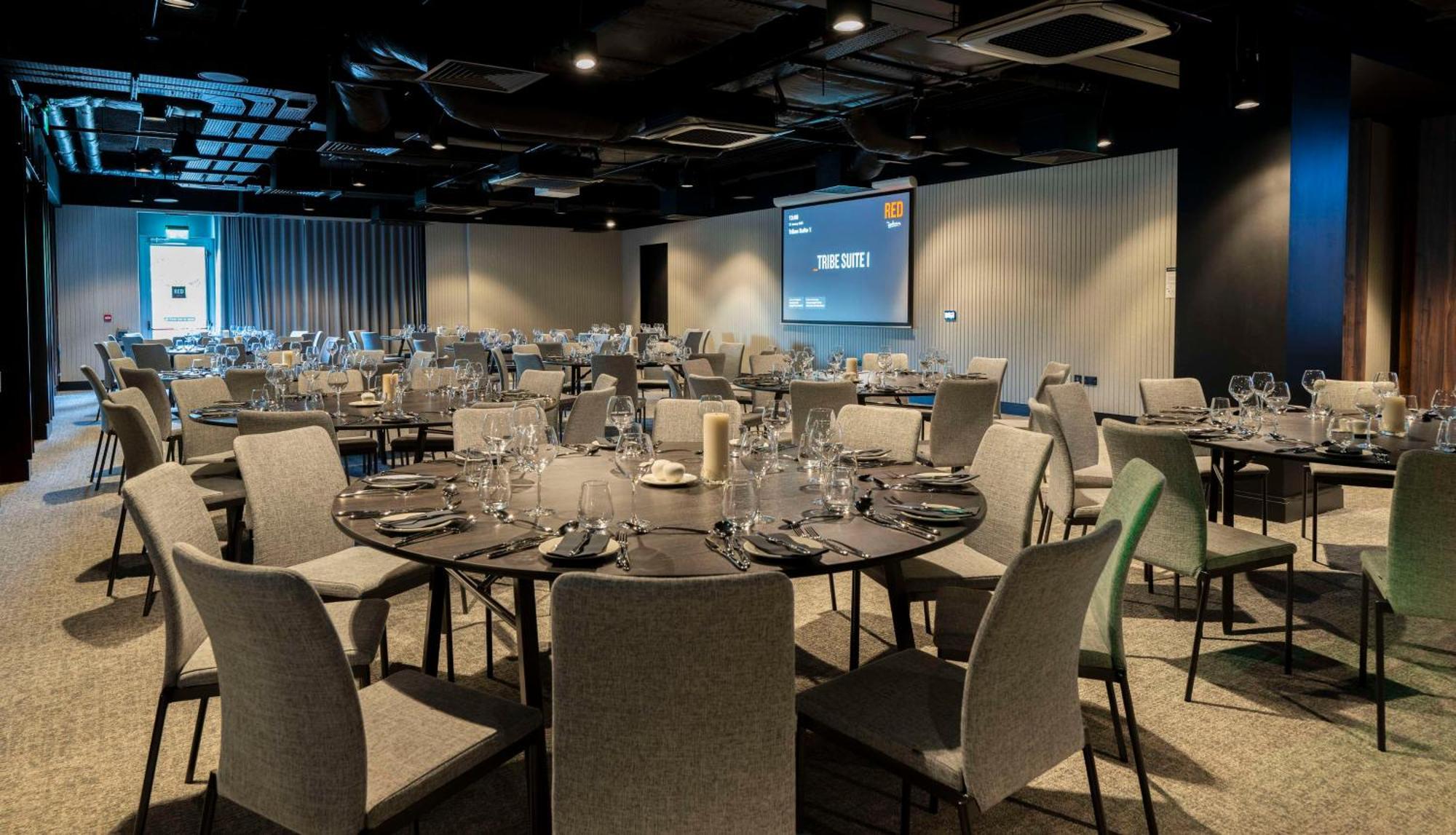 Radisson Red Galway 호텔 외부 사진