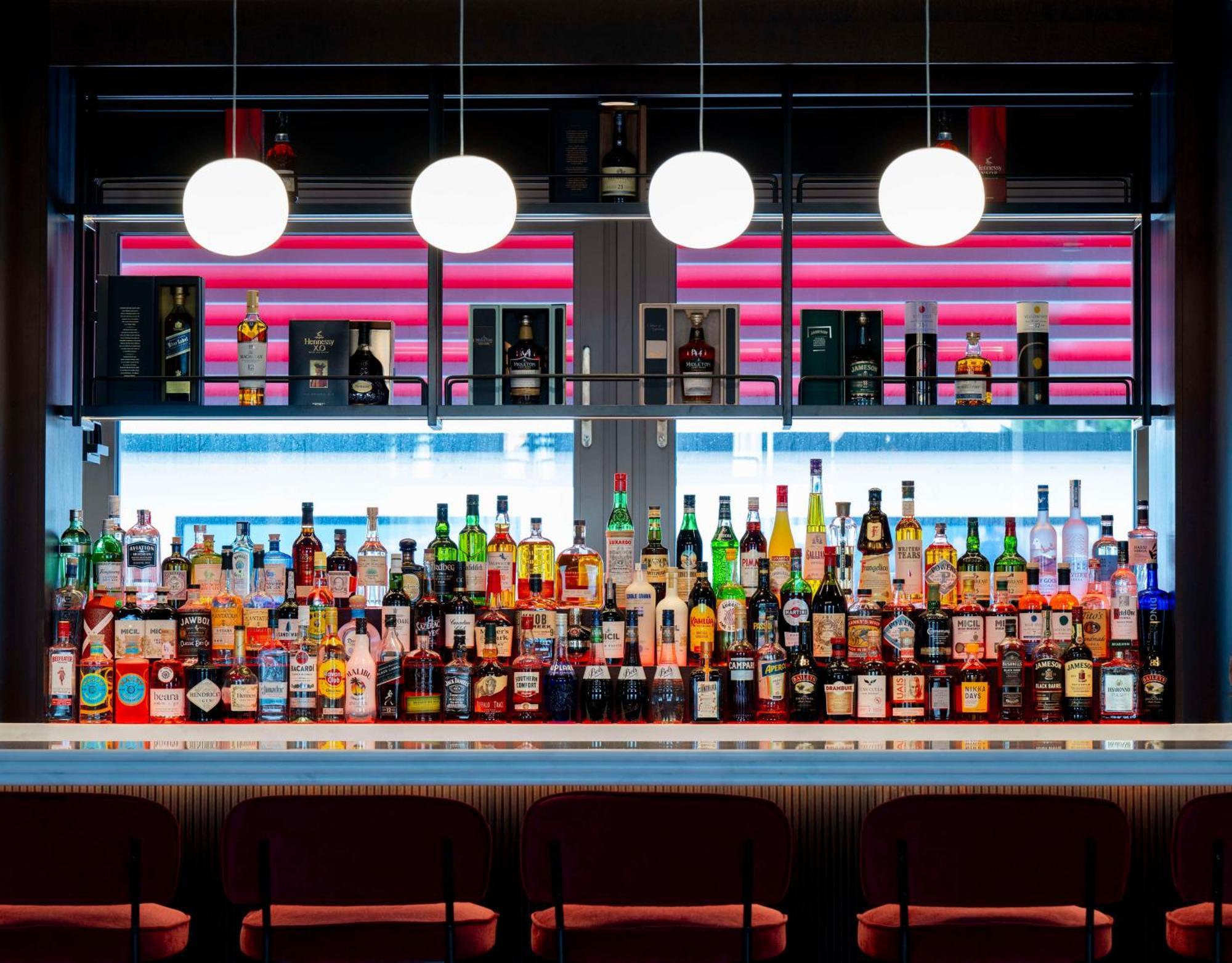 Radisson Red Galway 호텔 외부 사진